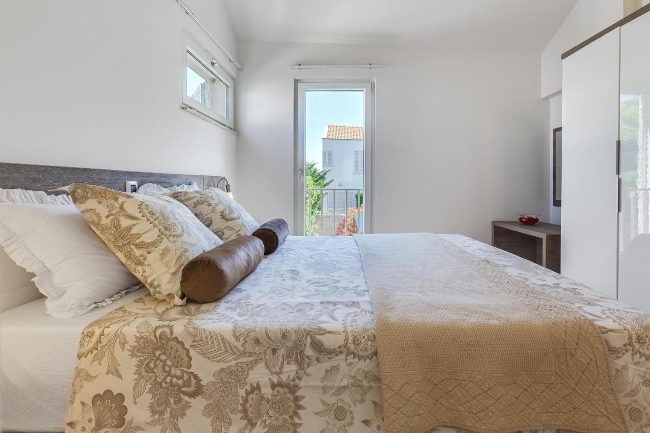 Luxury Two-Floor Apartment In Petrcane With Garden And Pool Extérieur photo