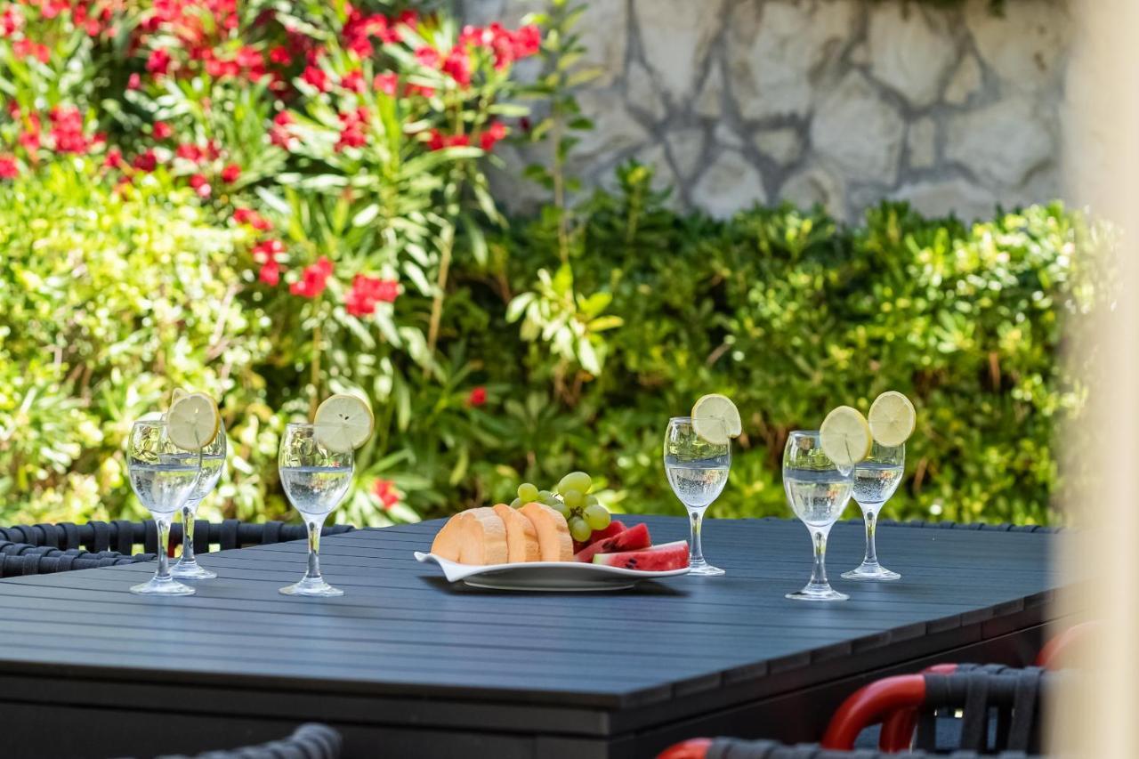 Luxury Two-Floor Apartment In Petrcane With Garden And Pool Extérieur photo