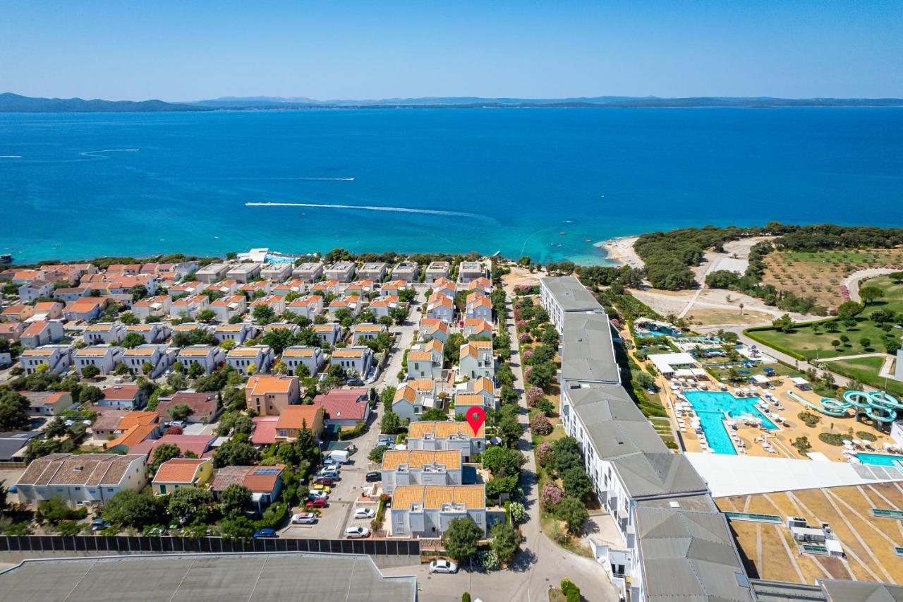Luxury Two-Floor Apartment In Petrcane With Garden And Pool Extérieur photo